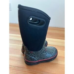 Kids insulated bogs, rain,  snow, mud boots size 13 black with spiderwebs